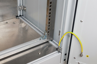 Double Wall Aluminium Electrical Cabinet 19" Rack Detail